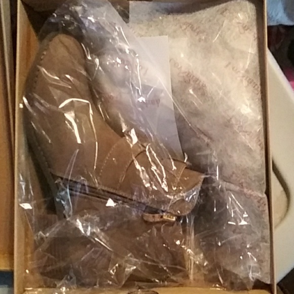 clearance Booties nubuck leather BOOTIES - Picture 5 of 8